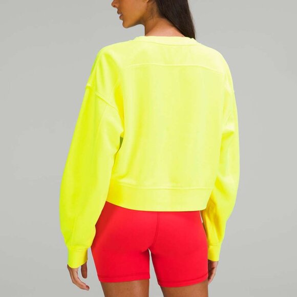 *NEW Lululemon Women's Perfectly Oversized Cropped Crew Sweatshirt - Yellow - Picture 2 of 9